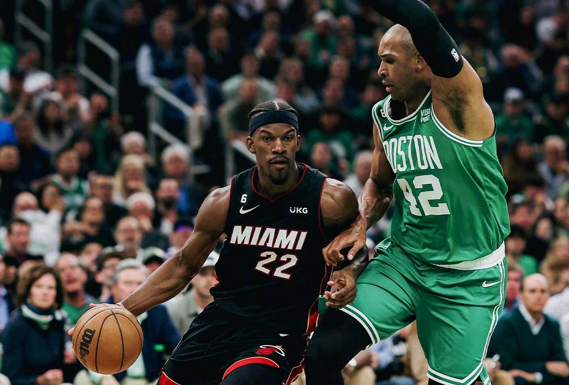 包含波士顿凯尔特人发布备战花絮，清晨止住颓势，NBA季后赛任务艰巨，医务组通报恢复的词条