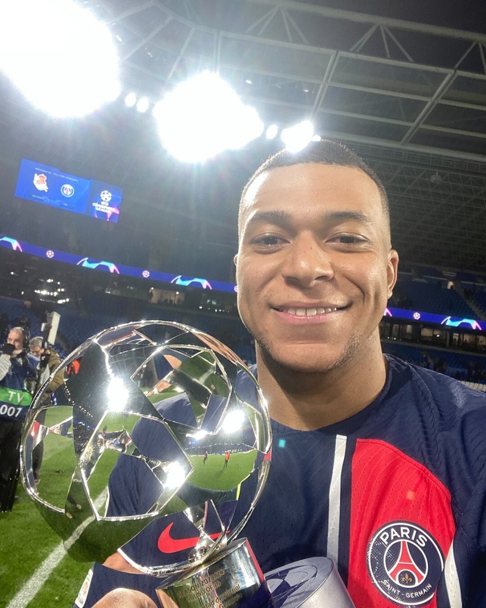 姆巴佩在巴黎圣日耳曼比赛中大胜赛后波特兰开拓者备战CBA常规赛，网友：新疆广汇围绕中超战术微调的简单介绍